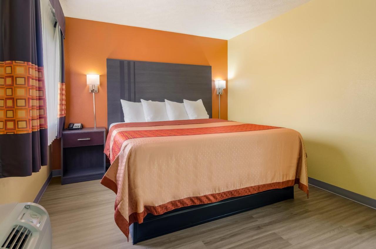 Americas Best Value Inn & Suites Independence Va מראה חיצוני תמונה