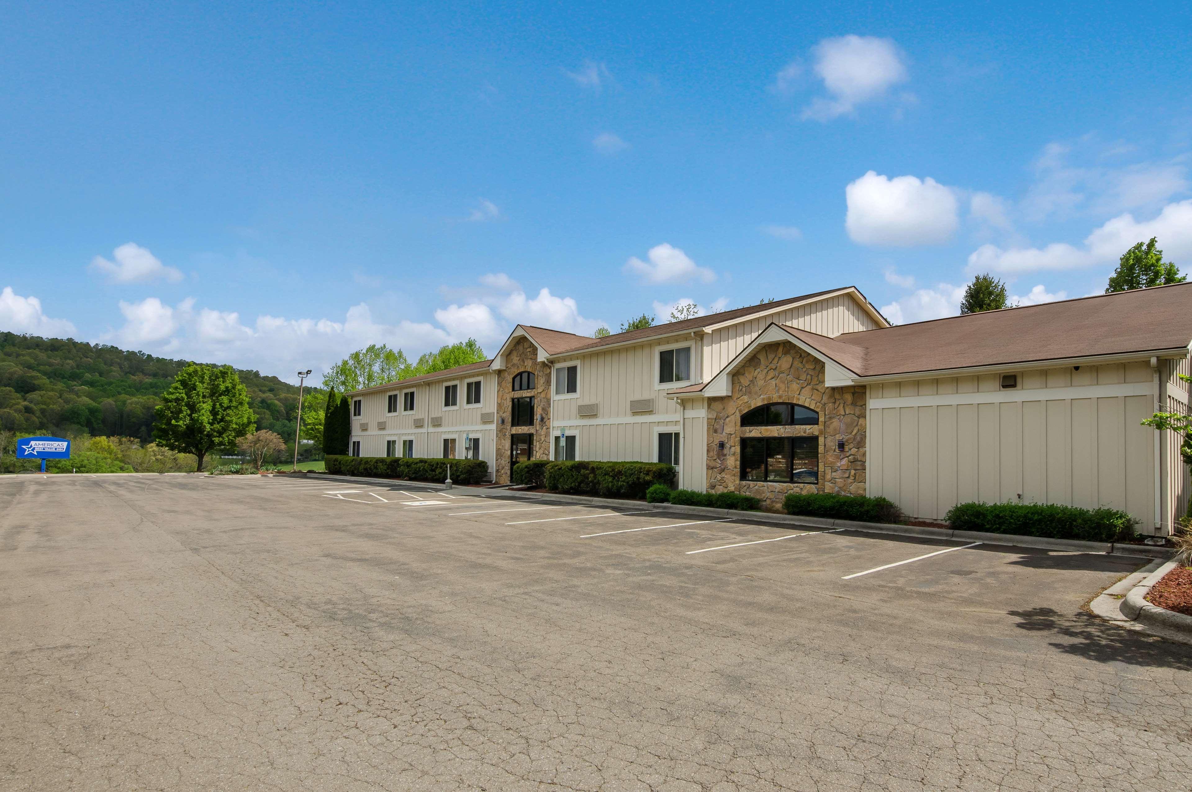 Americas Best Value Inn & Suites Independence Va מראה חיצוני תמונה