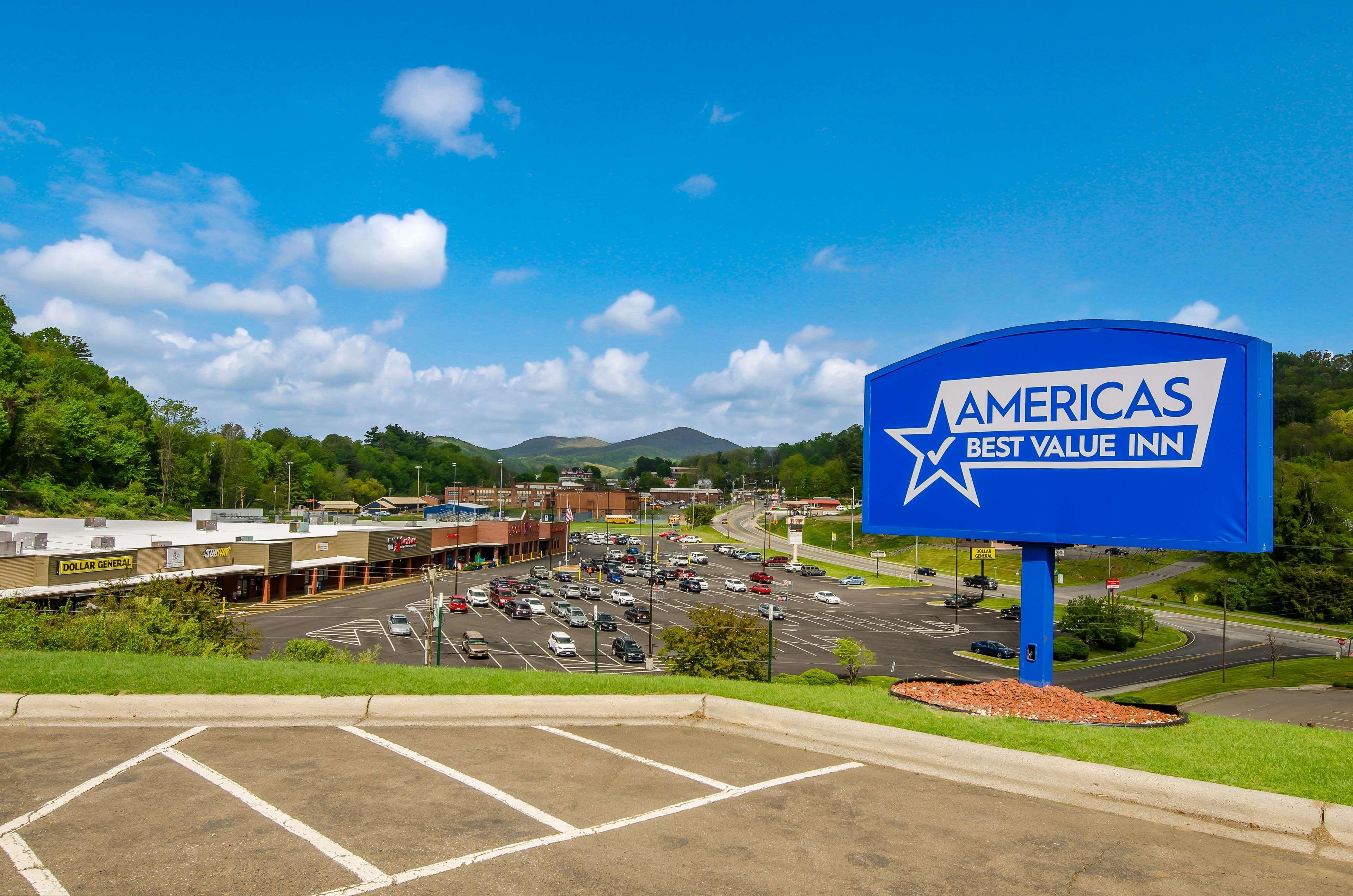 Americas Best Value Inn & Suites Independence Va מראה חיצוני תמונה